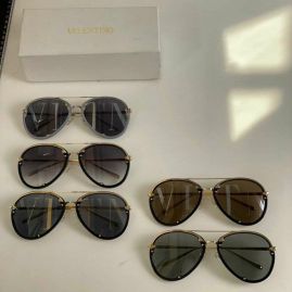 Picture of Valentino Sunglasses _SKUfw47034218fw